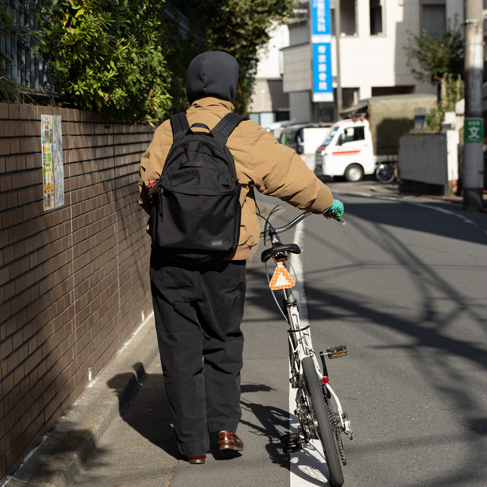 BLUE LUG  THE DAY PACK