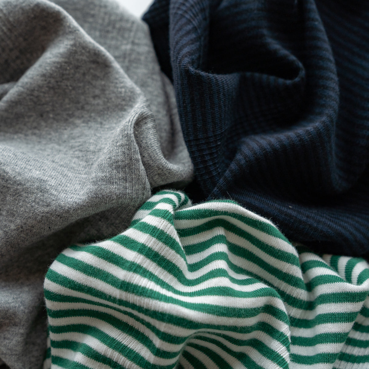 Robert P. miller  Panel-rib Henley Neck L/S -867C