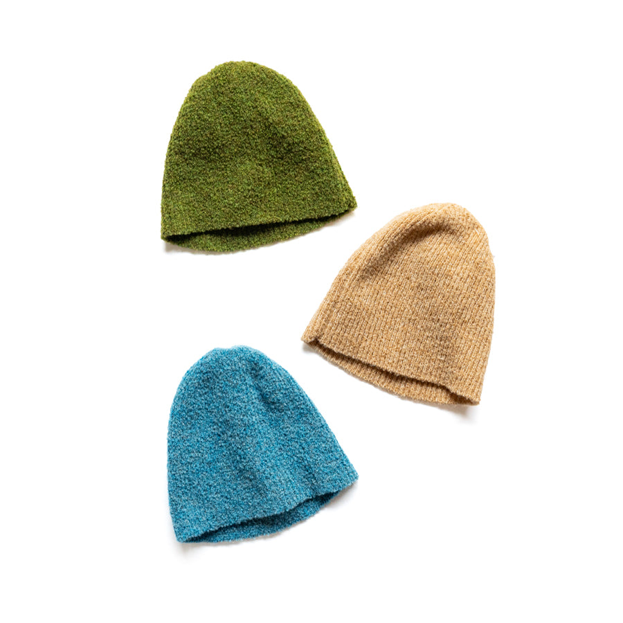 CLIPPER CASUALS  Boucle knit cap