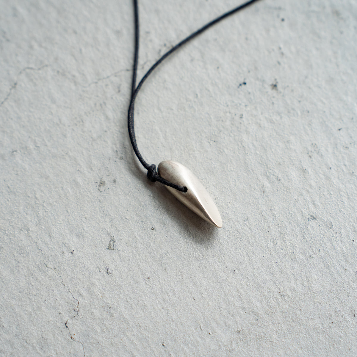 Melanie DeCourcey  Silver leaf pendant