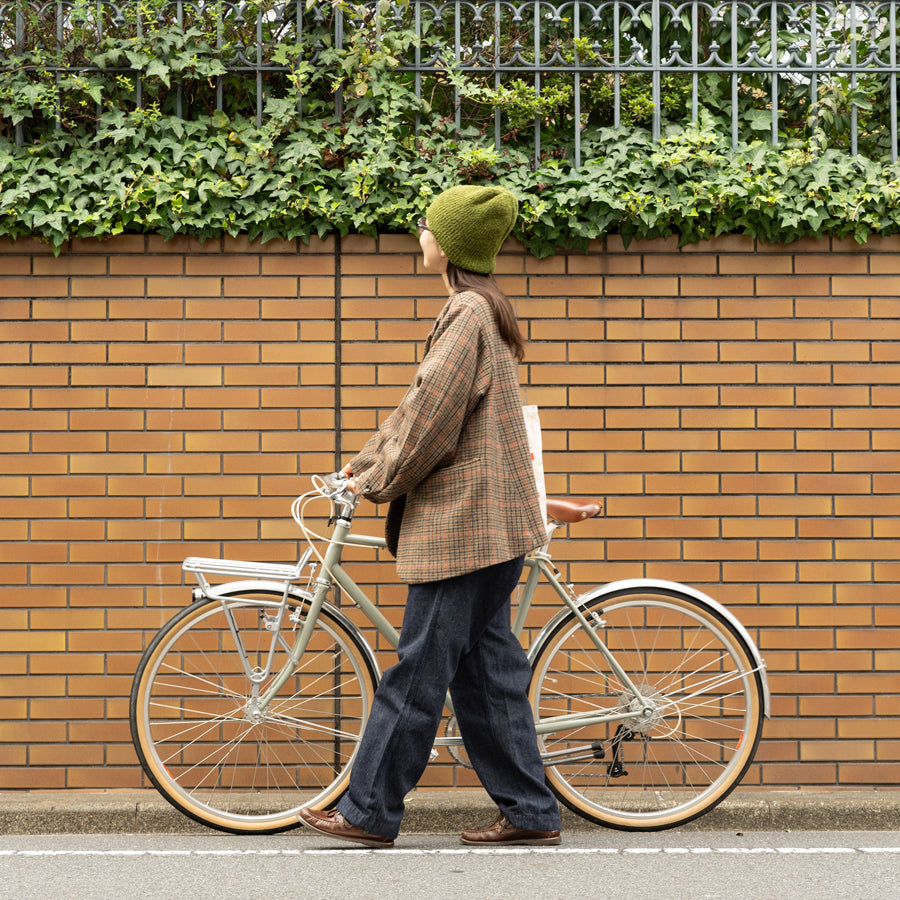 CLIPPER CASUALS  Boucle knit cap