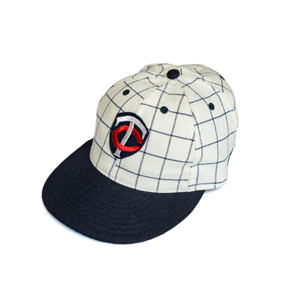 COOPERSTOWN BALL CAP × Friday  60s watch cap