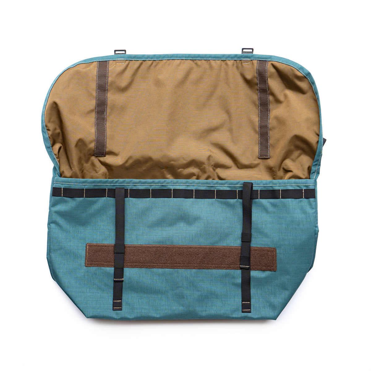 BLUE LUG × Friday  THE MESSENGER BAG "LIGHT" -BLUE