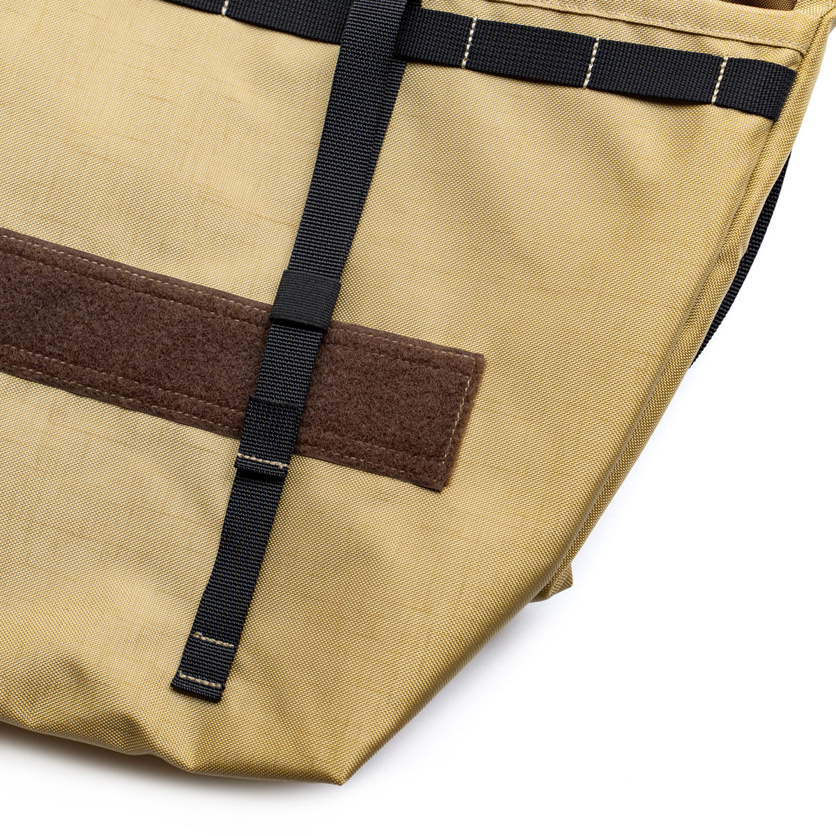 BLUE LUG × Friday  THE MESSENGER BAG "LIGHT" -BEIGE