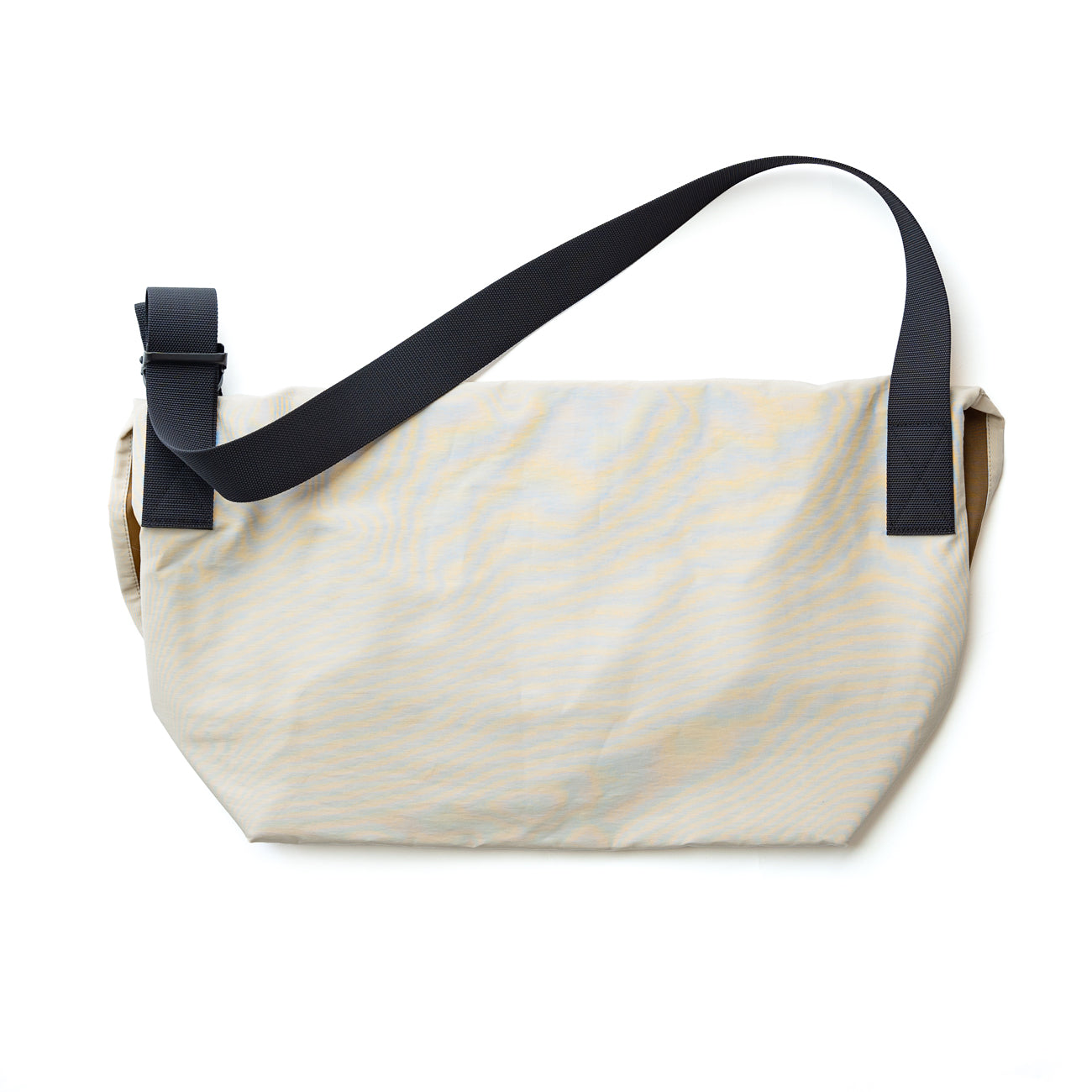 BLUE LUG × Friday THE MESSENGER BAG 