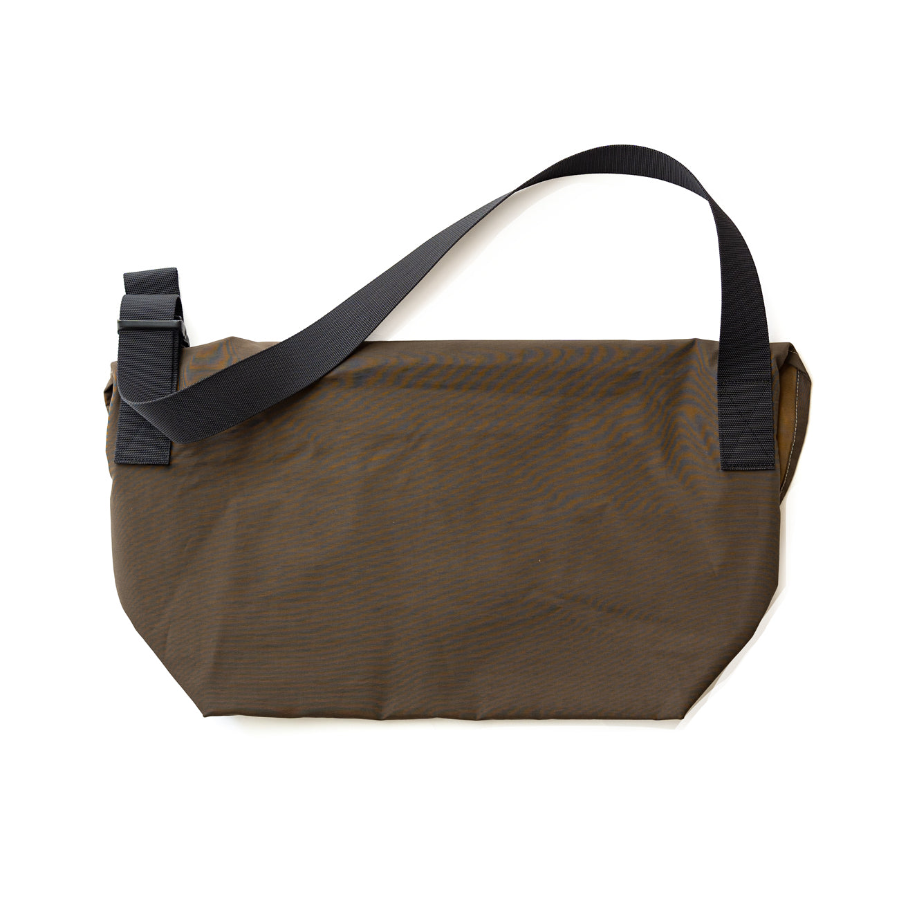 BLUE LUG × Friday THE MESSENGER BAG 