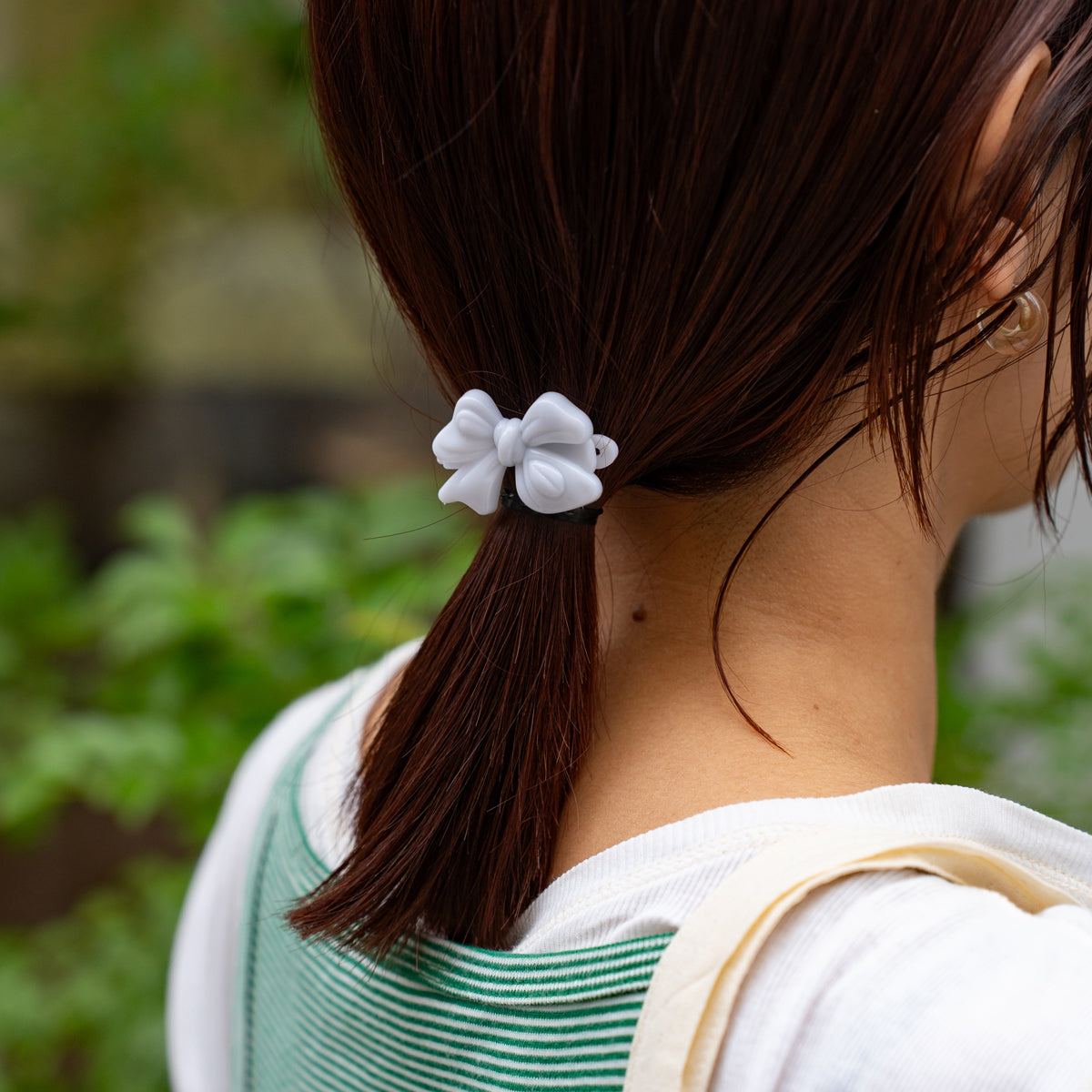 1990s Plastic Ribbon Hair Pin