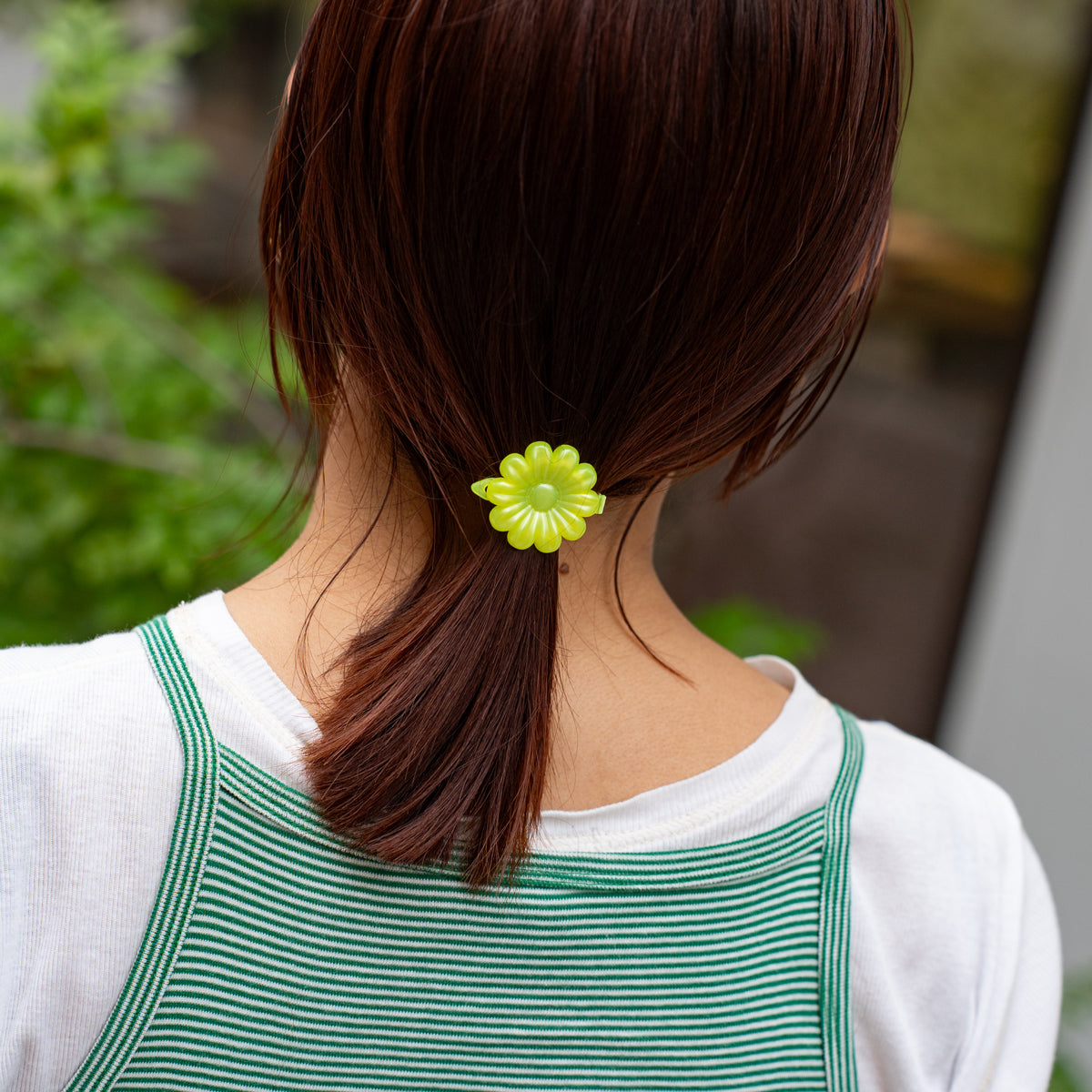 Plastic Flower Hair Pin