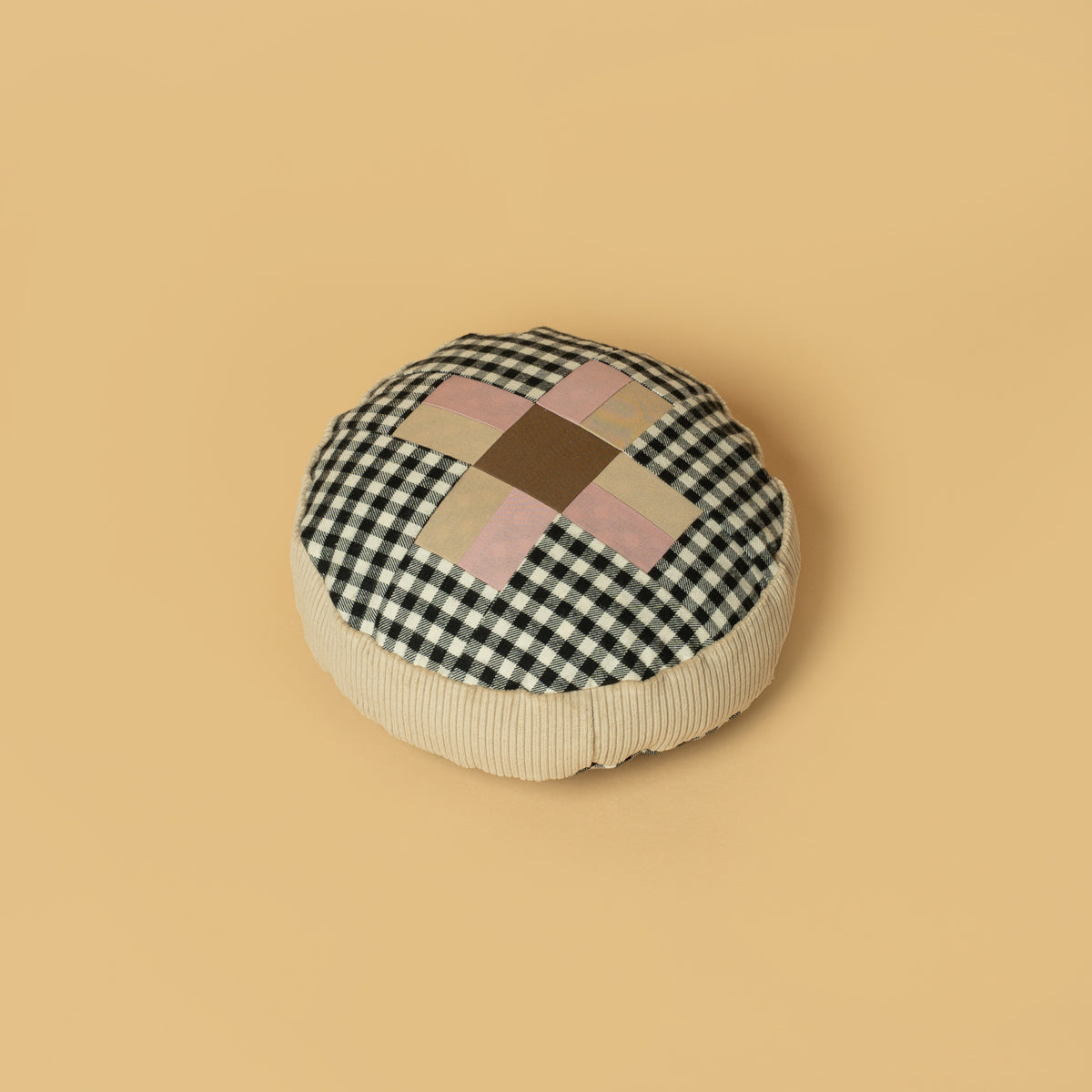 F F F   Cushion 30  "GINGHAM"