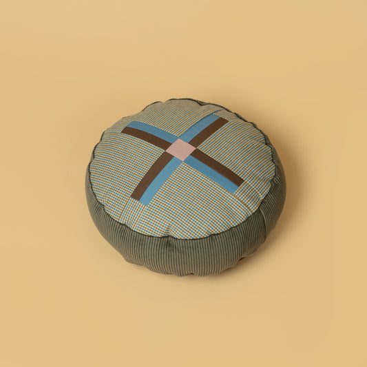 F F F   Cushion 40  "OLIVE BROWN"