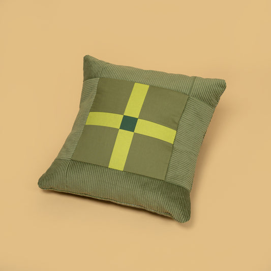 F F F   Cushion 45×45 "GREEN"
