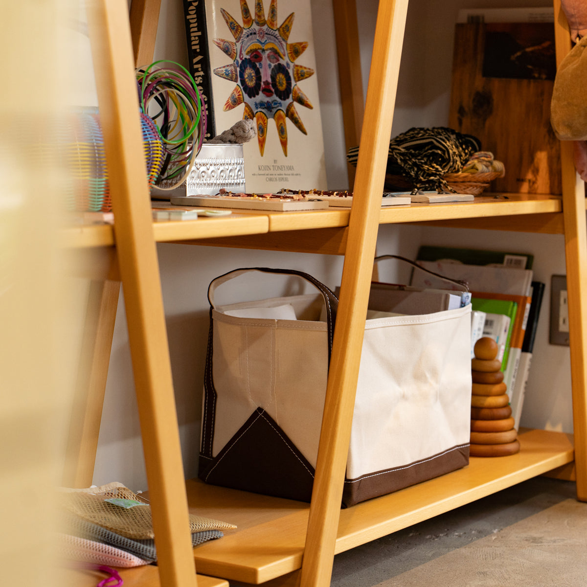 TEMBEA　BOOK TOTE MEDIUM