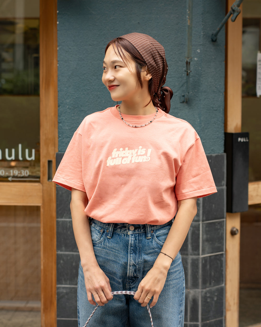 F F F  Print tee " friday is full of fun ! "  -Coral