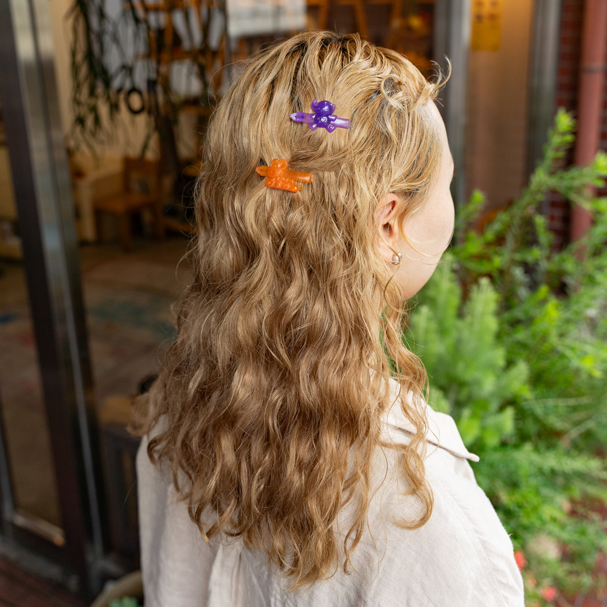 Plastic Animal Hair Pin