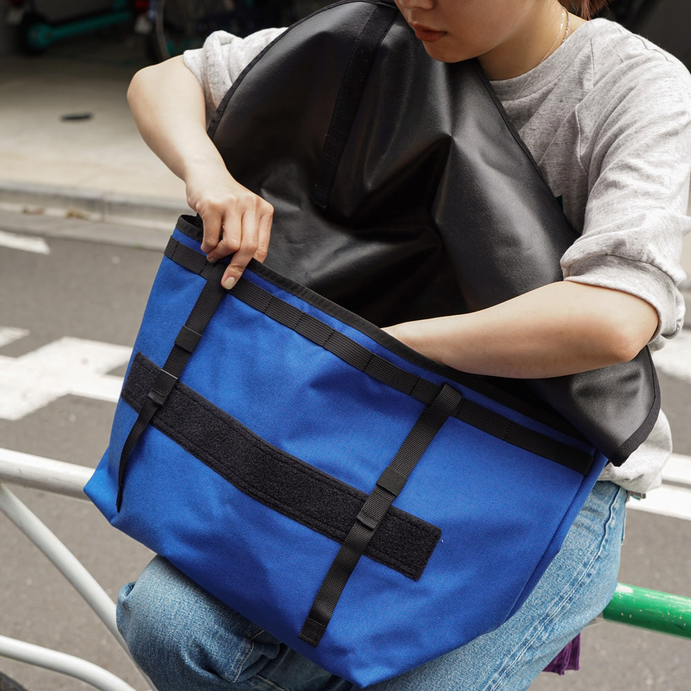 美品 bluelugメッセンジャーバッグ ショルダーパッドセット BLUE LUG* shoulder pad (black) - BLUE LUG ONLINE STORE