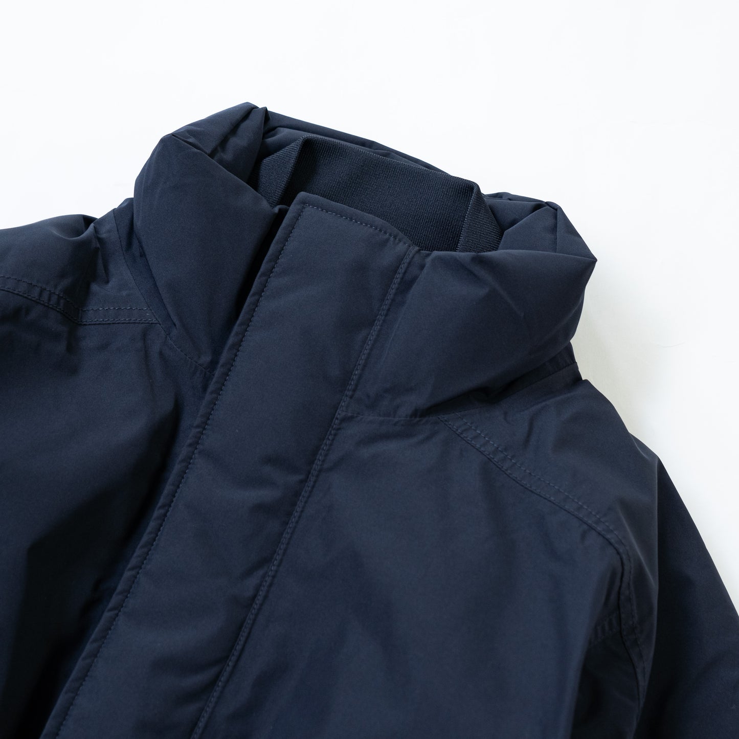 nanamica GORE-TEX Short Down Jacket -Unisex