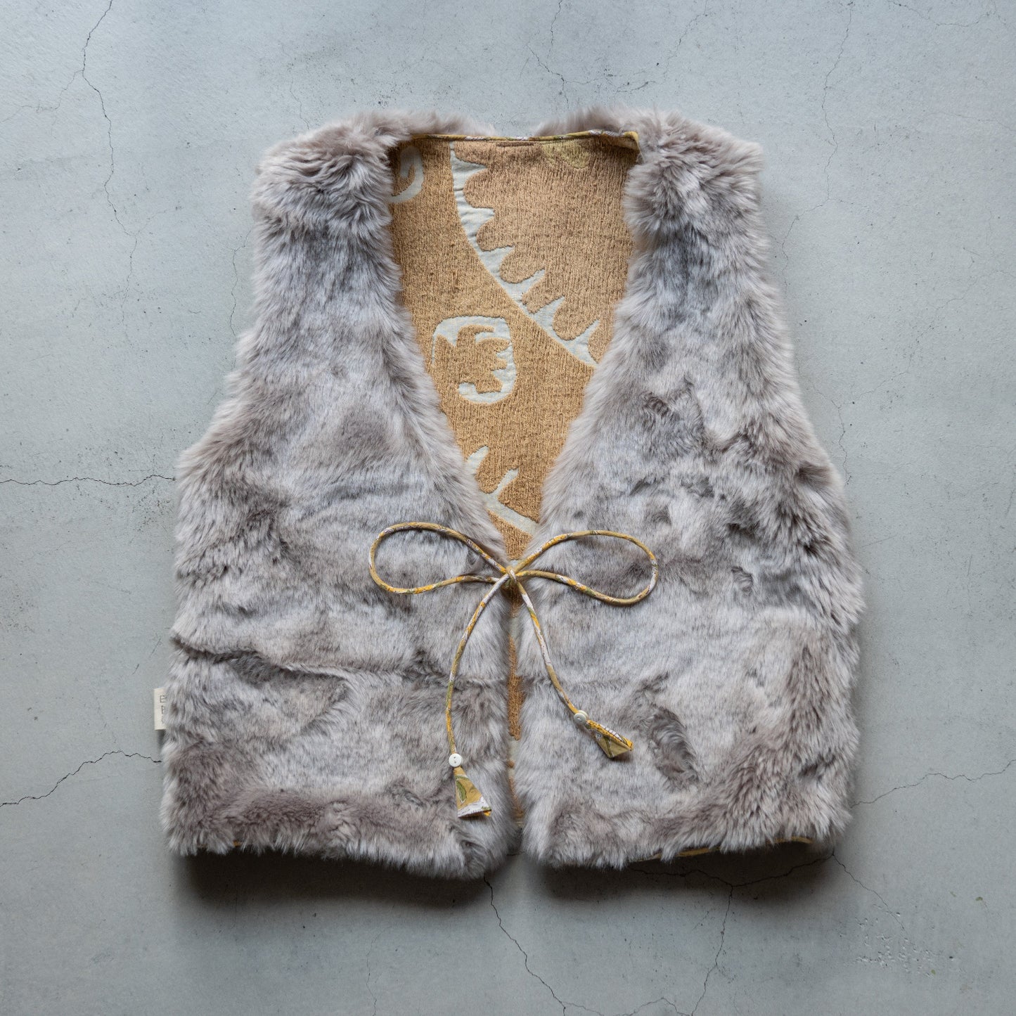 fabracadabra japan Fur vest