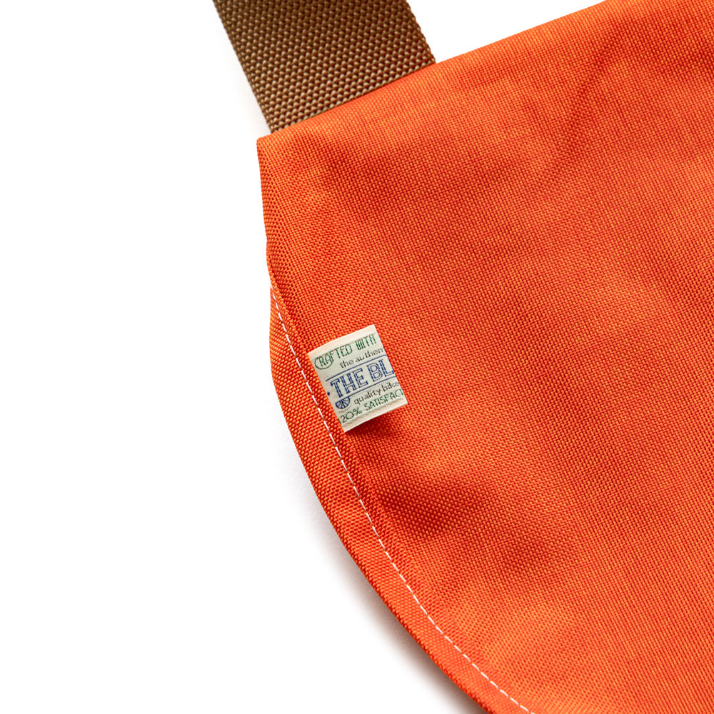 BLUELUG × Friday  The messenger bag "Orange"