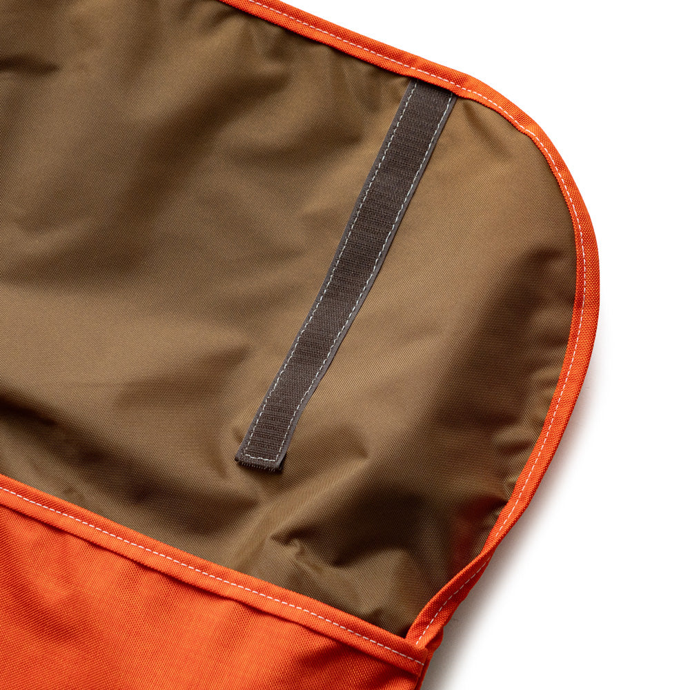 BLUELUG × Friday  The messenger bag "Orange"