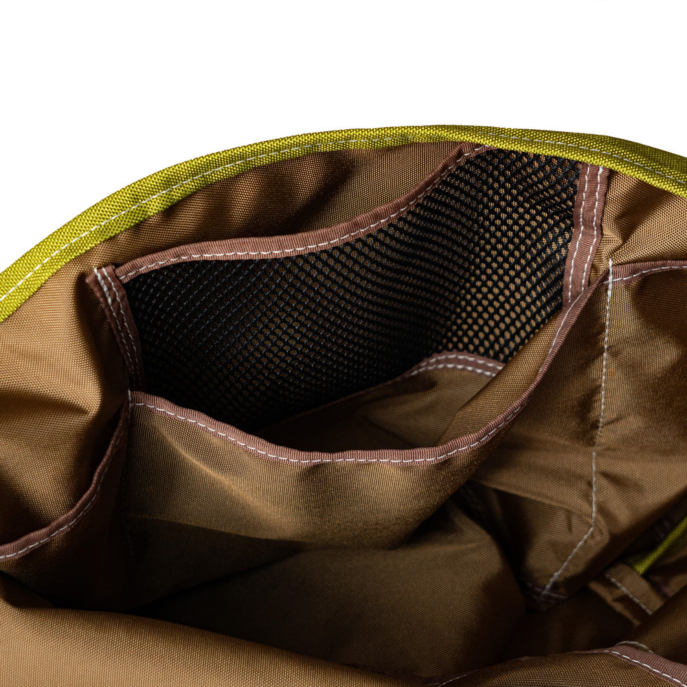 BLUELUG × Friday  The messenger bag "Green"