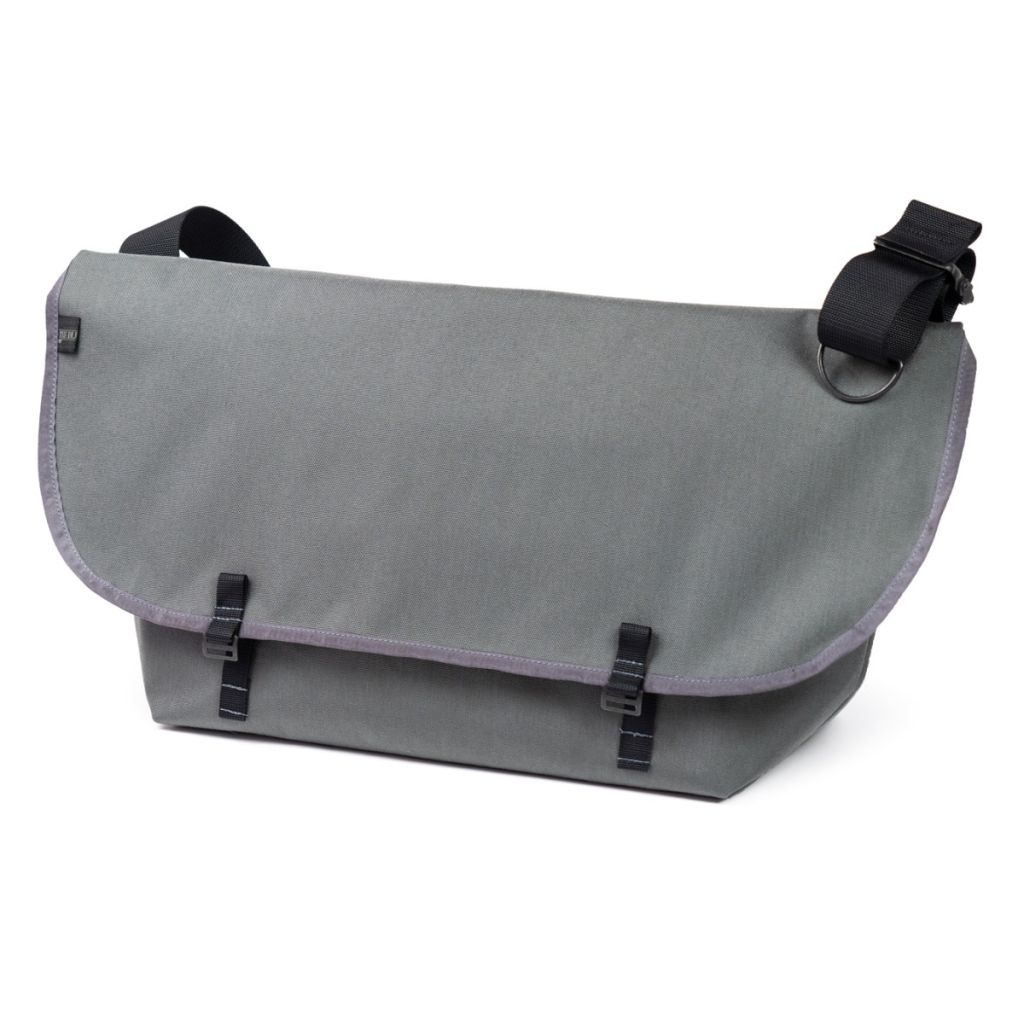 BLUE LUG THE MESSENGER BAG – Friday